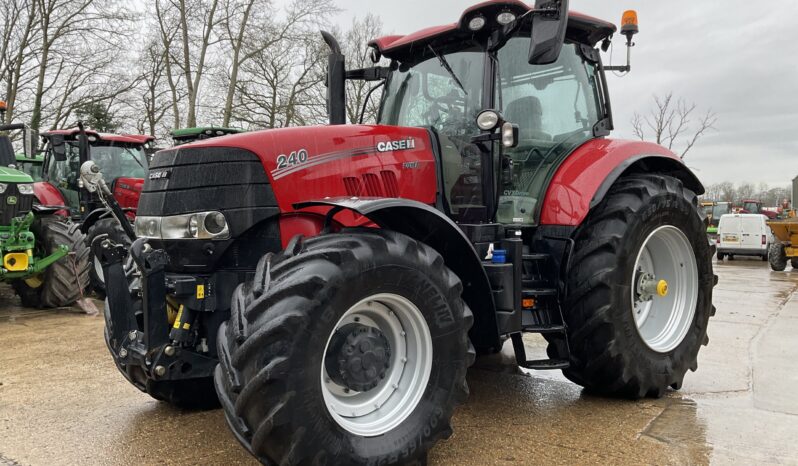 CASE IH 240 PUMA full