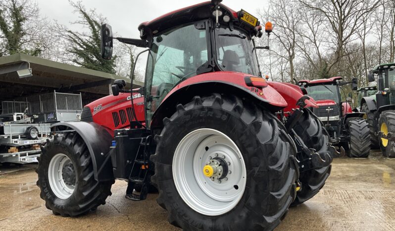 CASE IH 240 PUMA full