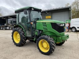 JOHN DEERE 5090 GF full