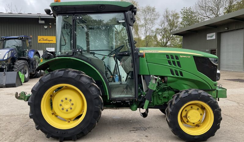 JOHN DEERE 5090 GF full