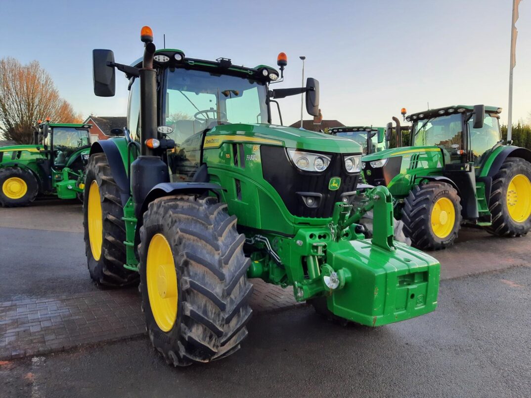 John Deere 6R 155