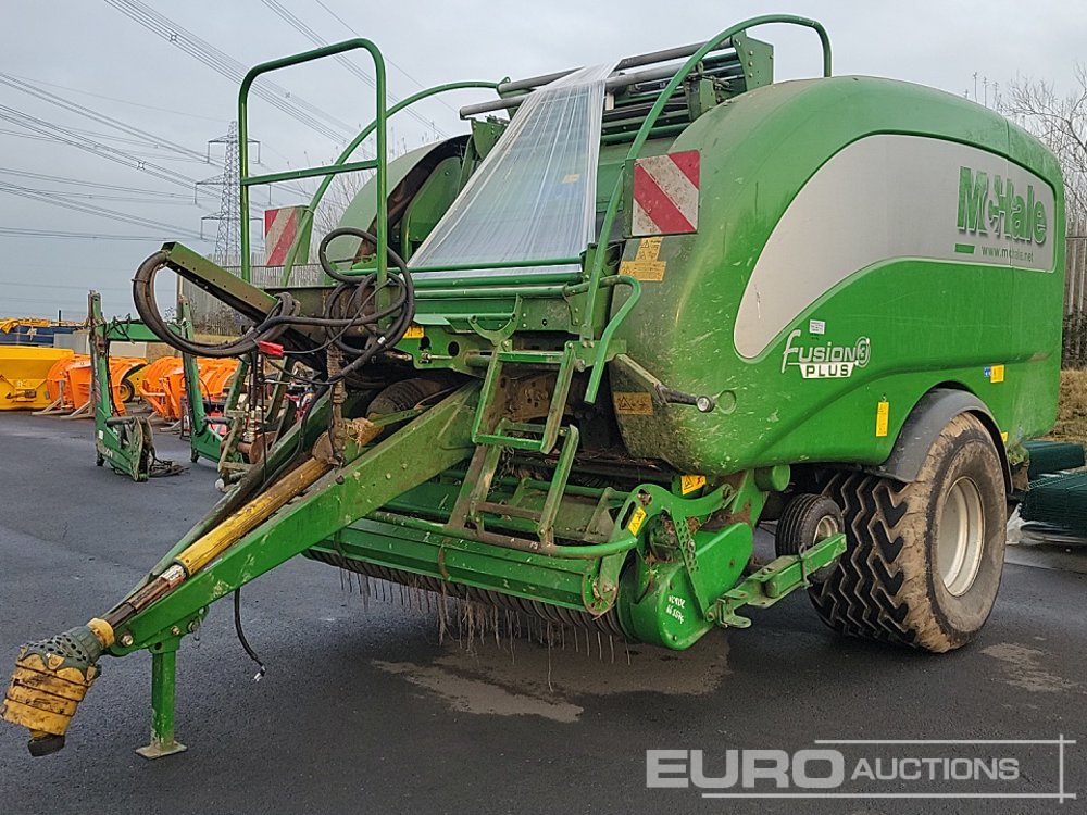 2019 McHale Fusion 3 Plus Single Axle Round Baler, Wrapper, Wide Angle PTO Shaft (Controls In Office Local Farm ) Farm Machinery For Auction: Leeds – 22nd, 23rd, 24th & 25th January 25 @ 8:00am