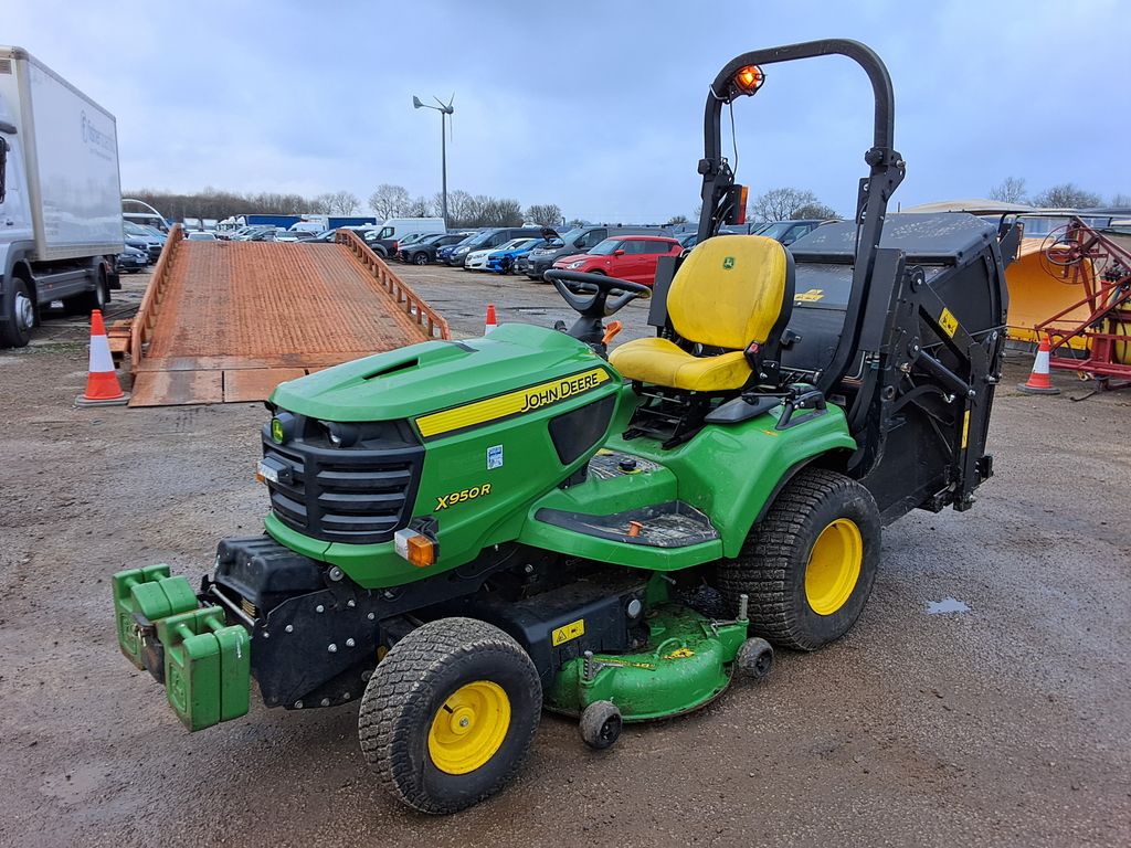 2020 JOHN DEERE X950R  For Auction on 2025-01-22