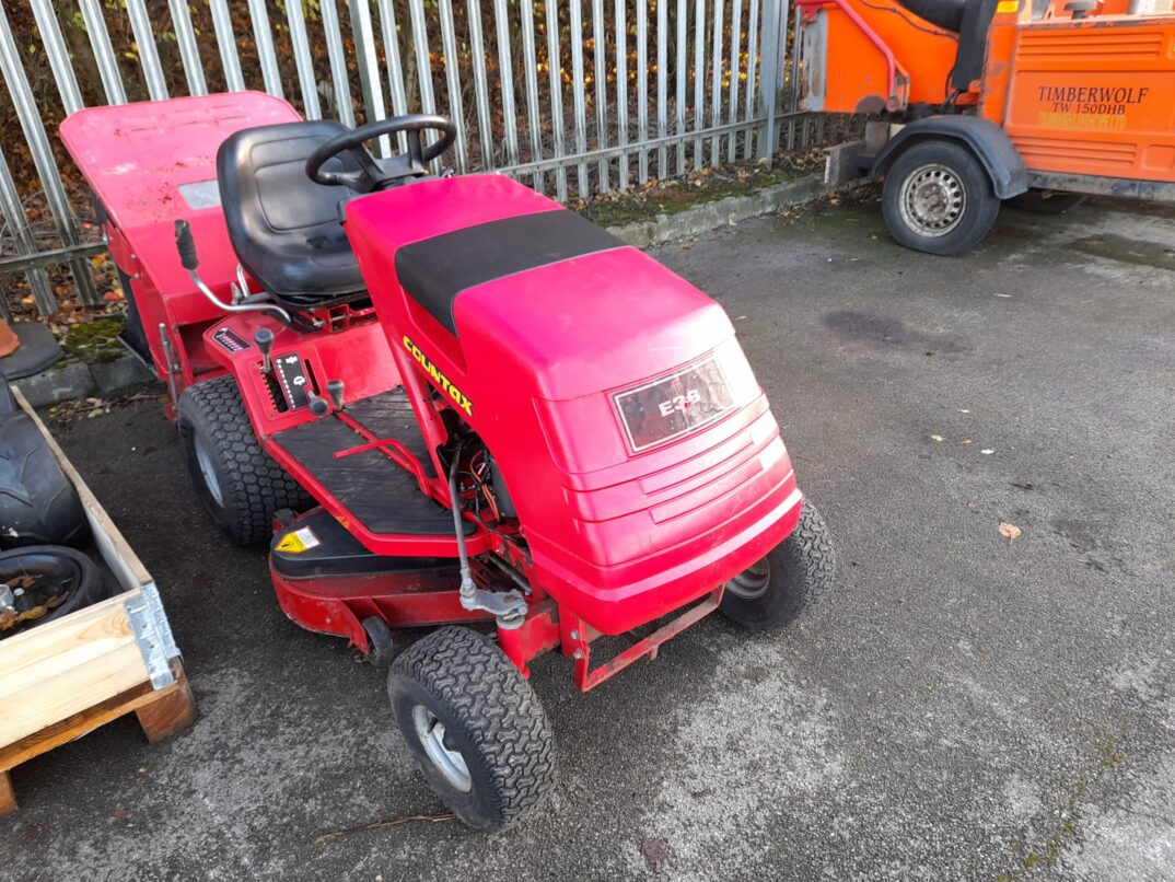 Countax Ride on Mowers For Auction on:2025-02-05