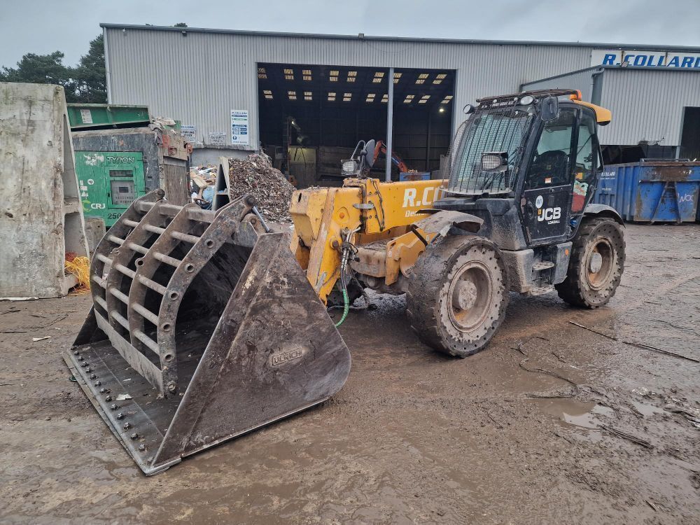 2020 JCB 550-80 Wastemaster Telehandler