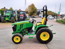 John Deere 3046R full