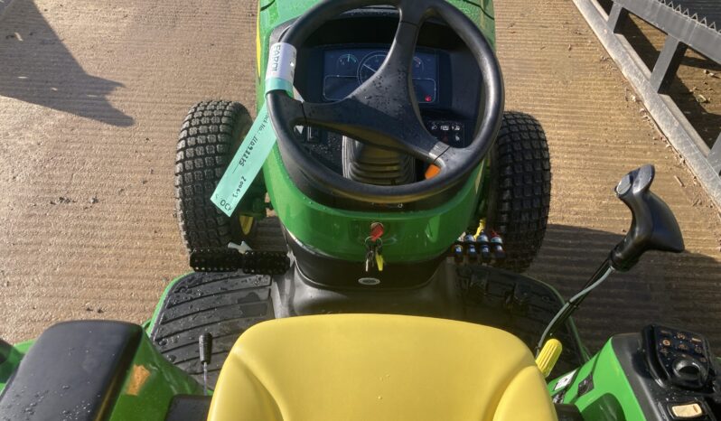 John Deere 3046R full