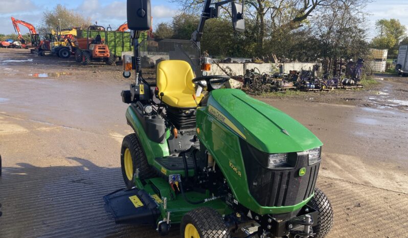 John Deere 1026R full