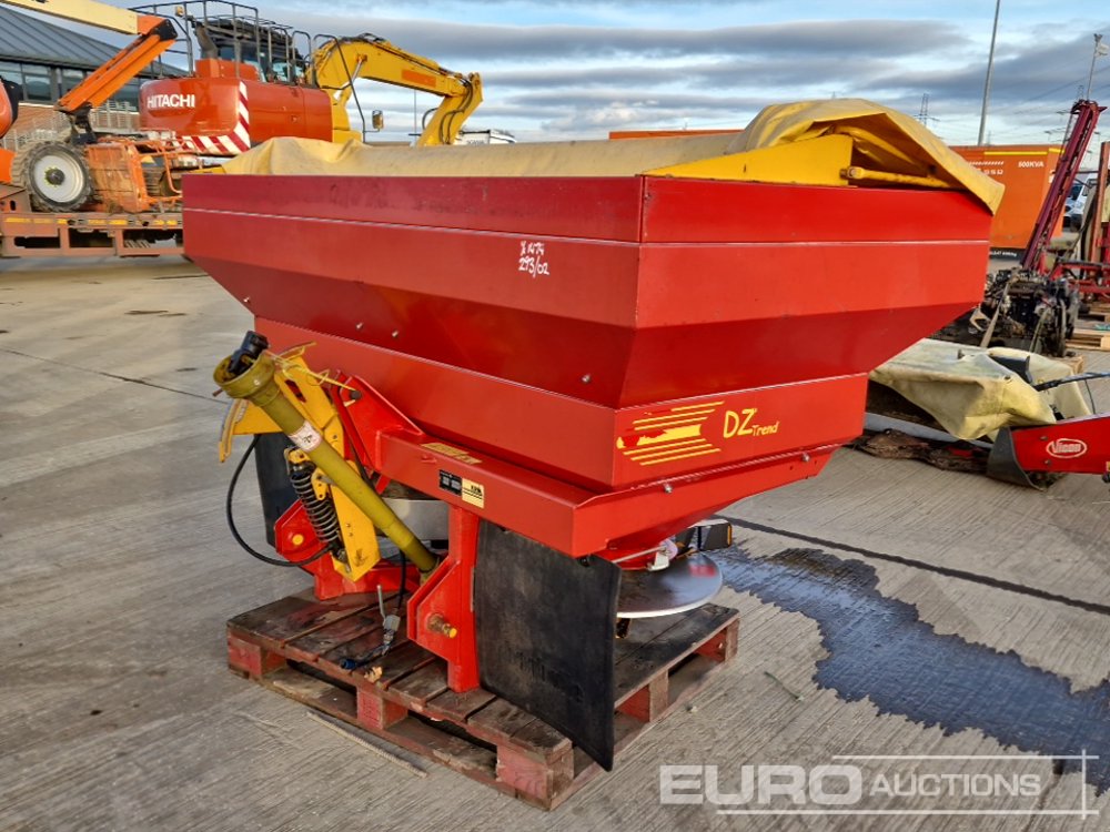 Bogballe DZ Trend PTO Driven Fertiliser Spreader to suit 3 Point Linkage Farm Machinery For Auction: Leeds – 5th, 6th, 7th & 8th March 2025 @ 8:00am