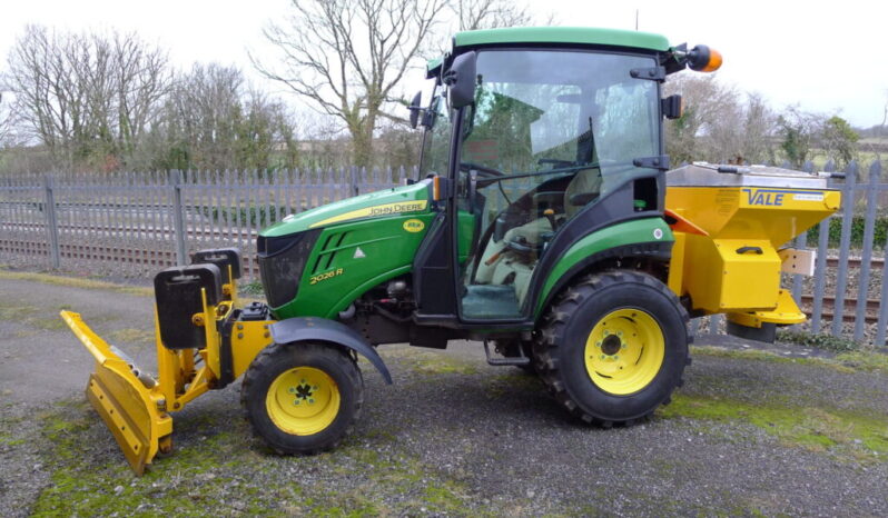 2022 John Deere 2026R compact tractor w/ plough & spreader full