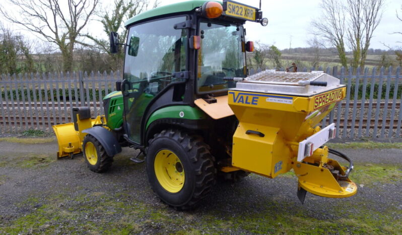 2022 John Deere 2026R compact tractor w/ plough & spreader full