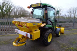 2022 John Deere 2026R compact tractor w/ plough & spreader full