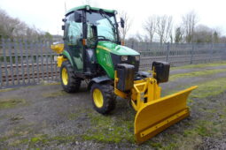 2022 John Deere 2026R compact tractor w/ plough & spreader full