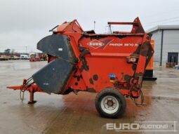 2011 Kuhn Primor 3570M Single Axle Draw Bar PTO Driven Bale Shredder Farm Machinery For Auction: Leeds – 5th, 6th, 7th & 8th March 2025 @ 8:00am full