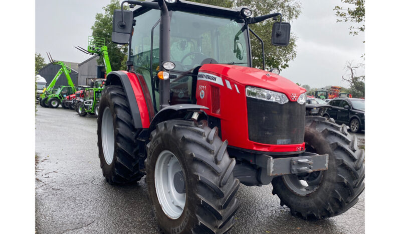 Used Massey Ferguson 5711 Tractor full