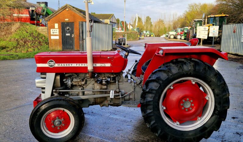 Massey Ferguson 135 full