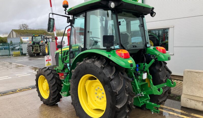 John Deere 5075E full