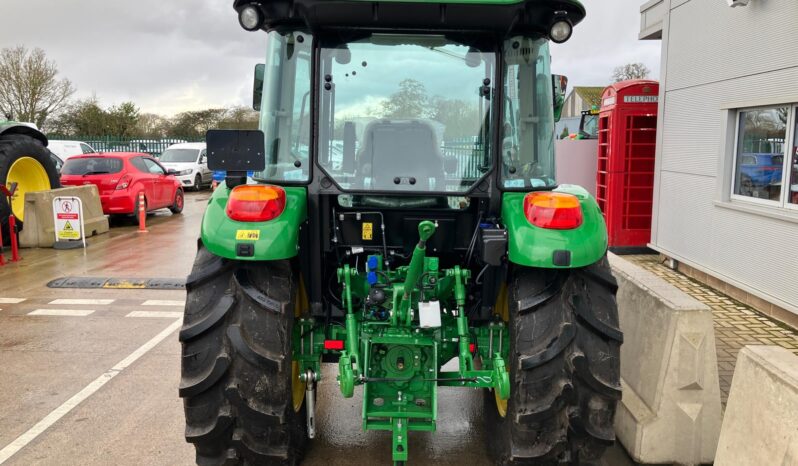 John Deere 5075E full