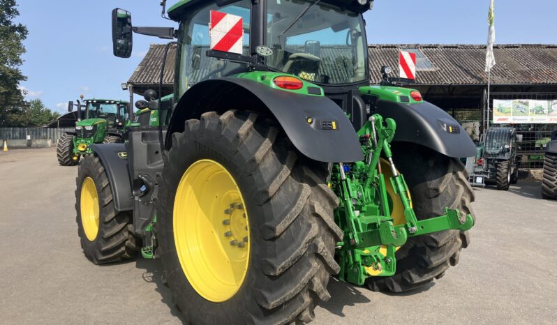 John Deere 6R 195 full