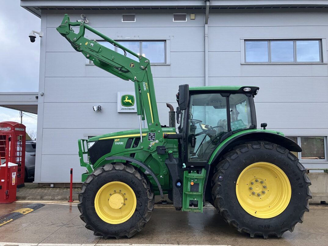 John Deere 6R 185