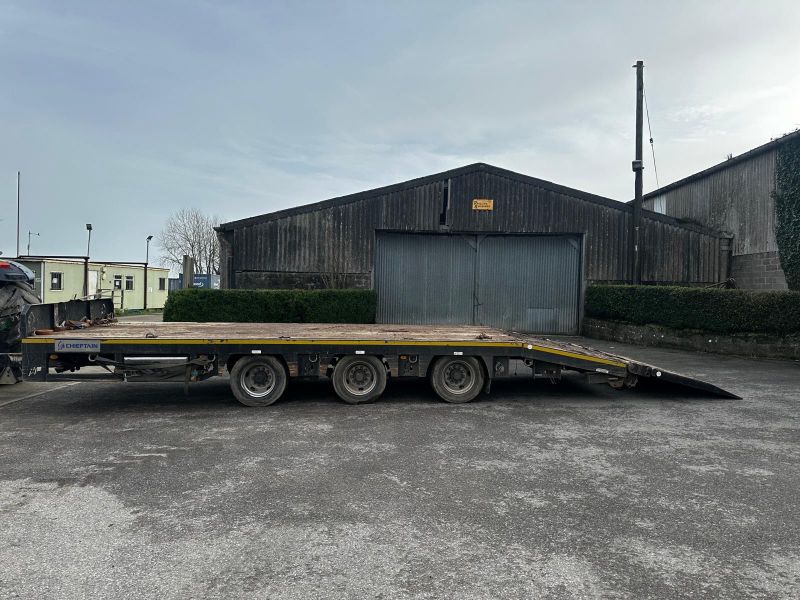 2022 Chieftain Low Loader Trailer