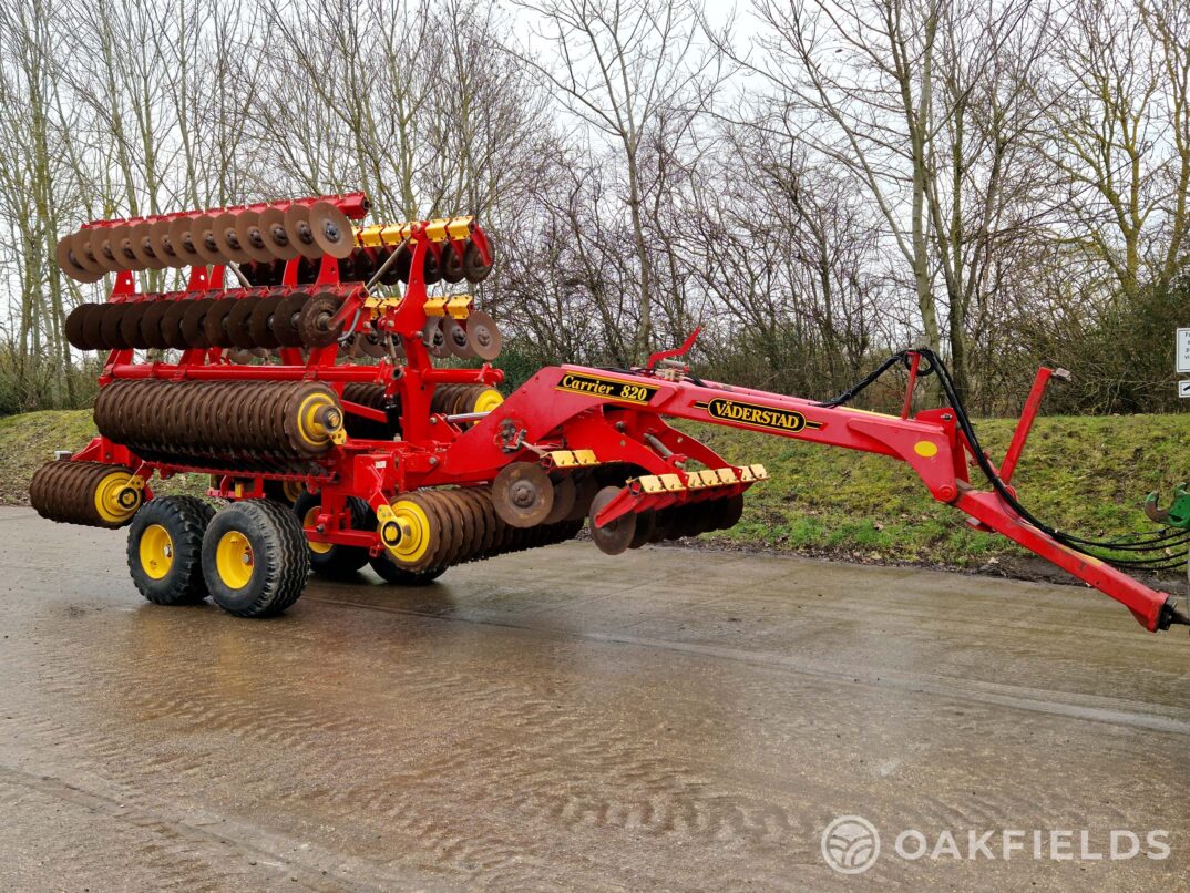 2009 Vaderstad CR820 Carrier