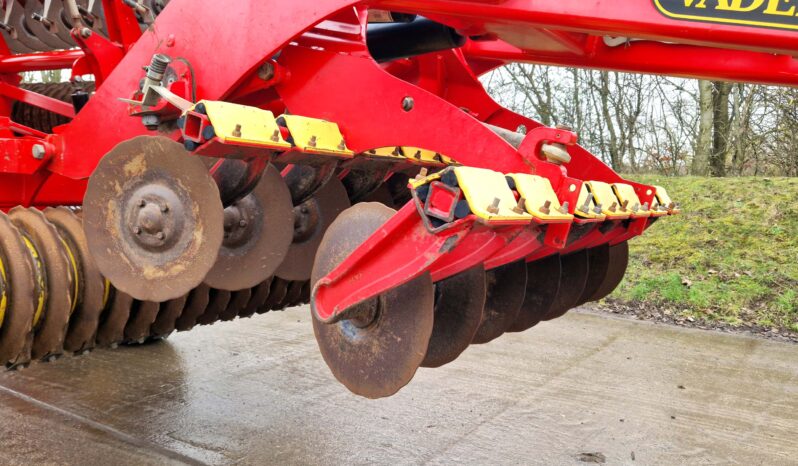 2009 Vaderstad CR820 Carrier full