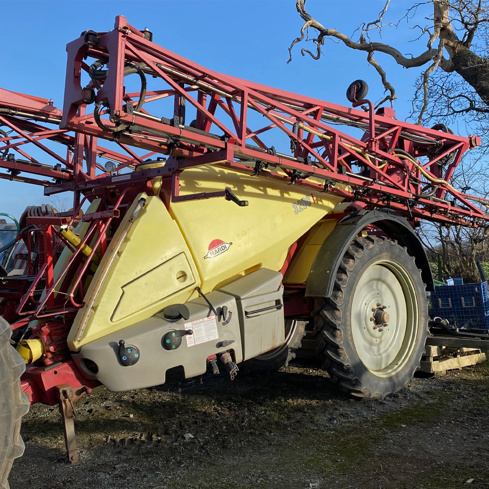 Used Hardi 24m sprayer SPARES OR REPAIRS