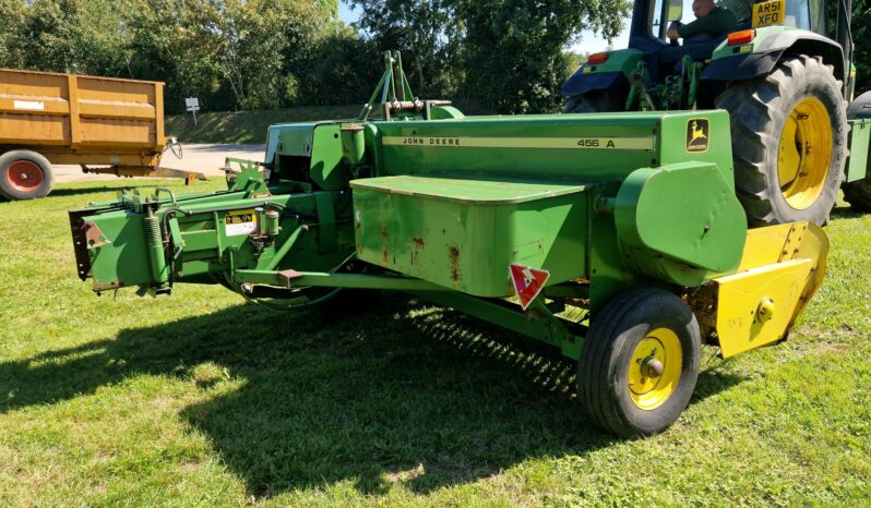 John Deere 465A Conventional Baler full