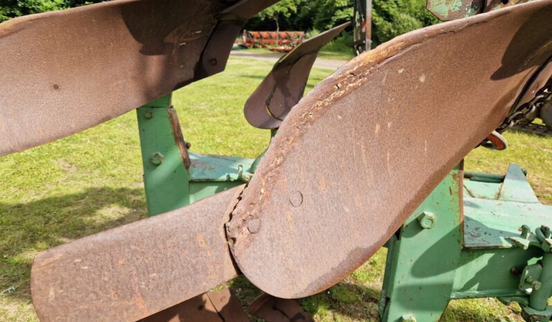 1983 Dowdeswell DP7E 5 furrow 14″ plough full