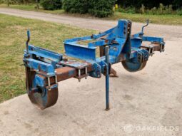 Ransomes 2 leg subsoiler full