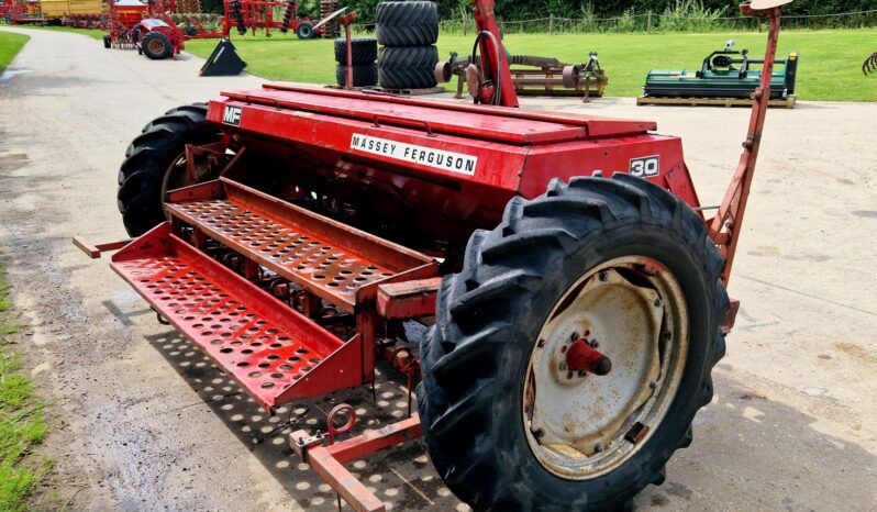 Massey Ferguson 30 3M trailed grain drill full