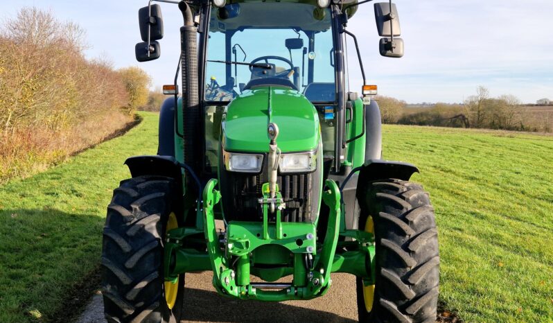 2018 John Deere 5090M 4WD Tractor full