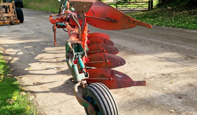 Kverneland LD85-240-8-HD 5 furrow plough full