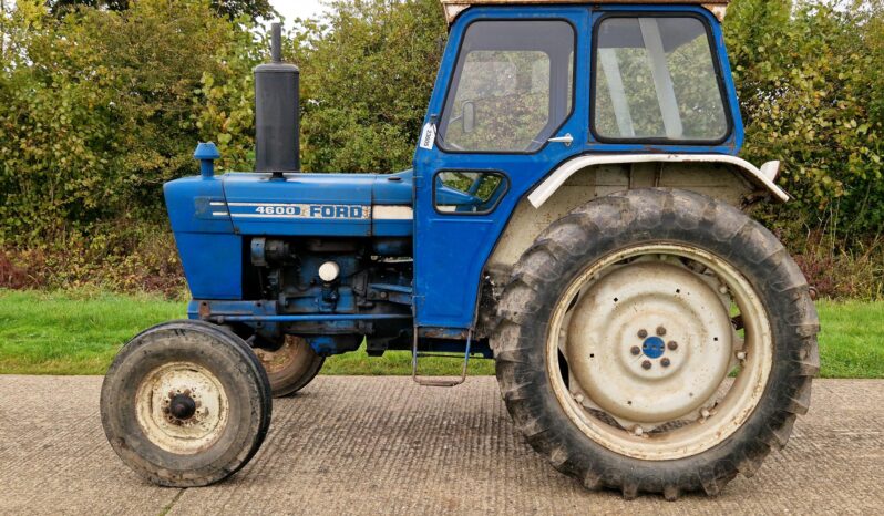 1975 Ford 4600 Safety Cab 2WD Tractor full