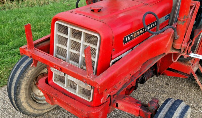 1976 International 454 52 2WD Tractor full