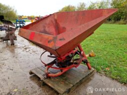 Lely 1250 fertiliser spreader full