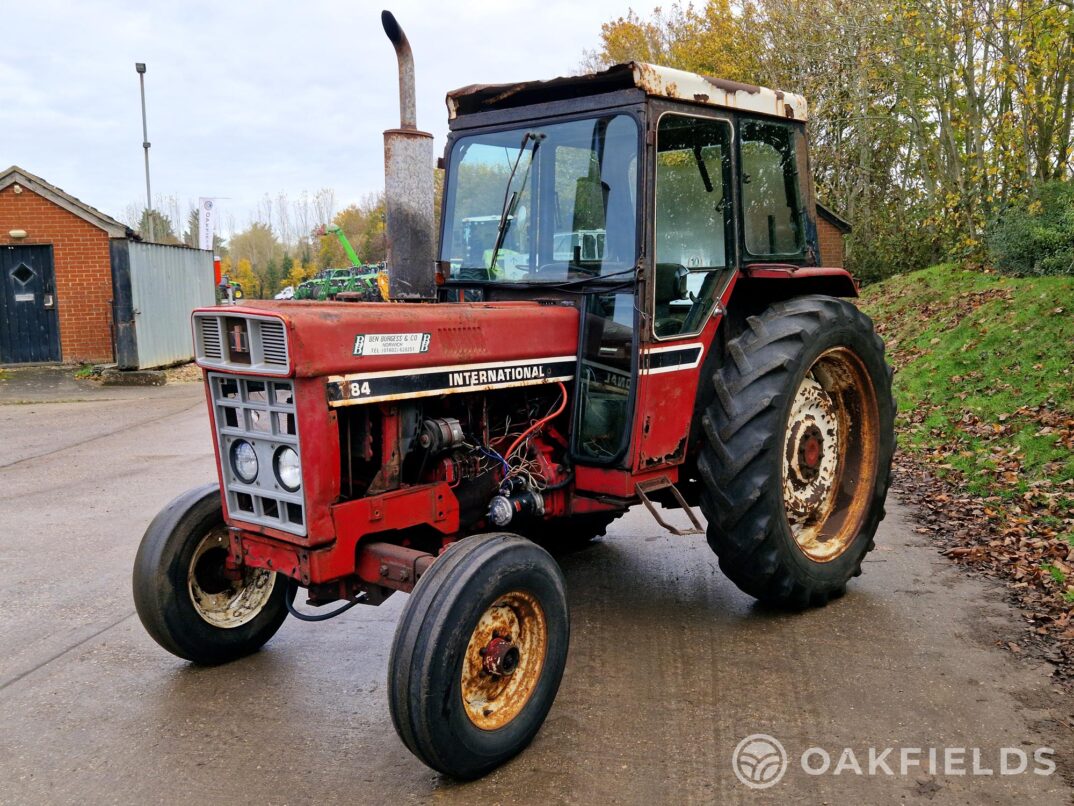 1978 International 784 2WD Tractor