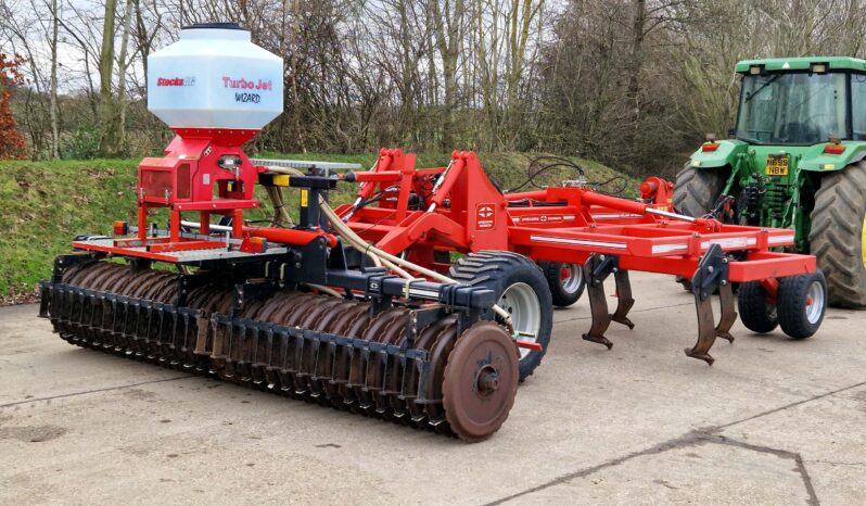 2010 Gregoire Besson Helios 4M 8 leg cranked leg trailed subsoiler / cultivator full