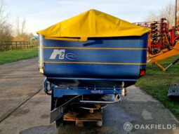 2012 KRM M2W QZ Fertiliser Spreader full