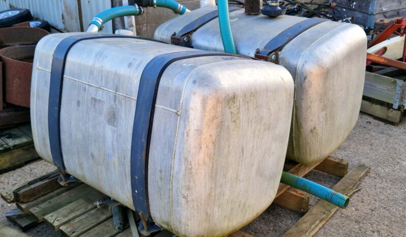 Pair of 500 litre Aluminium tanks full