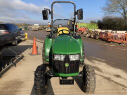 John Deere 3025E full