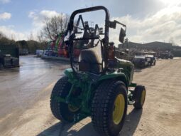 John Deere 3046R full