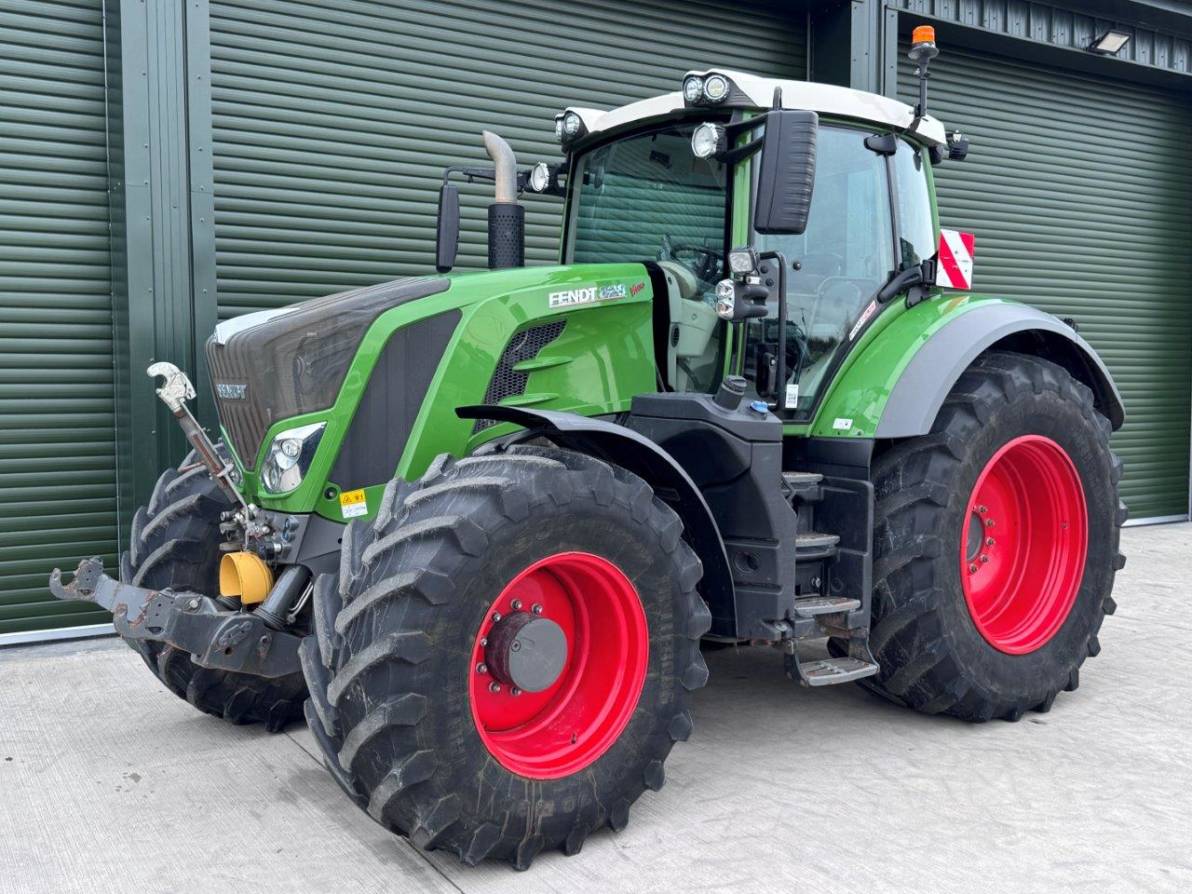 2022 Fendt 828 Profi Plus  – £135,000 for sale in Somerset