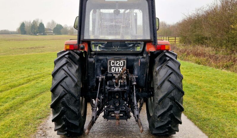 1985 CASE IH 685L 2WD Tractor full