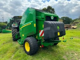 John Deere V451M full