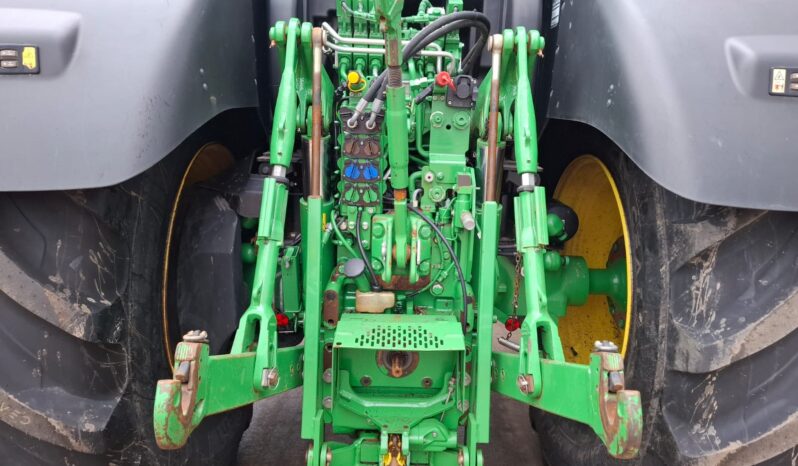 John Deere 6215R full