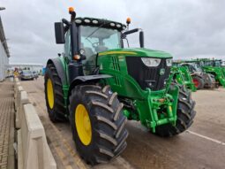 John Deere 6215R full