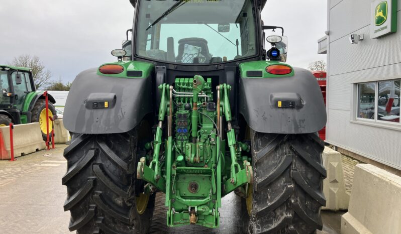 John Deere 6215R full