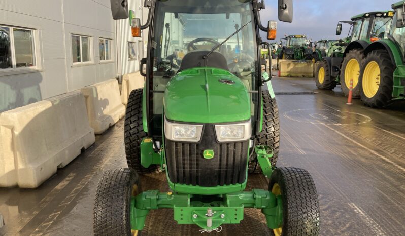 John Deere 4066R full